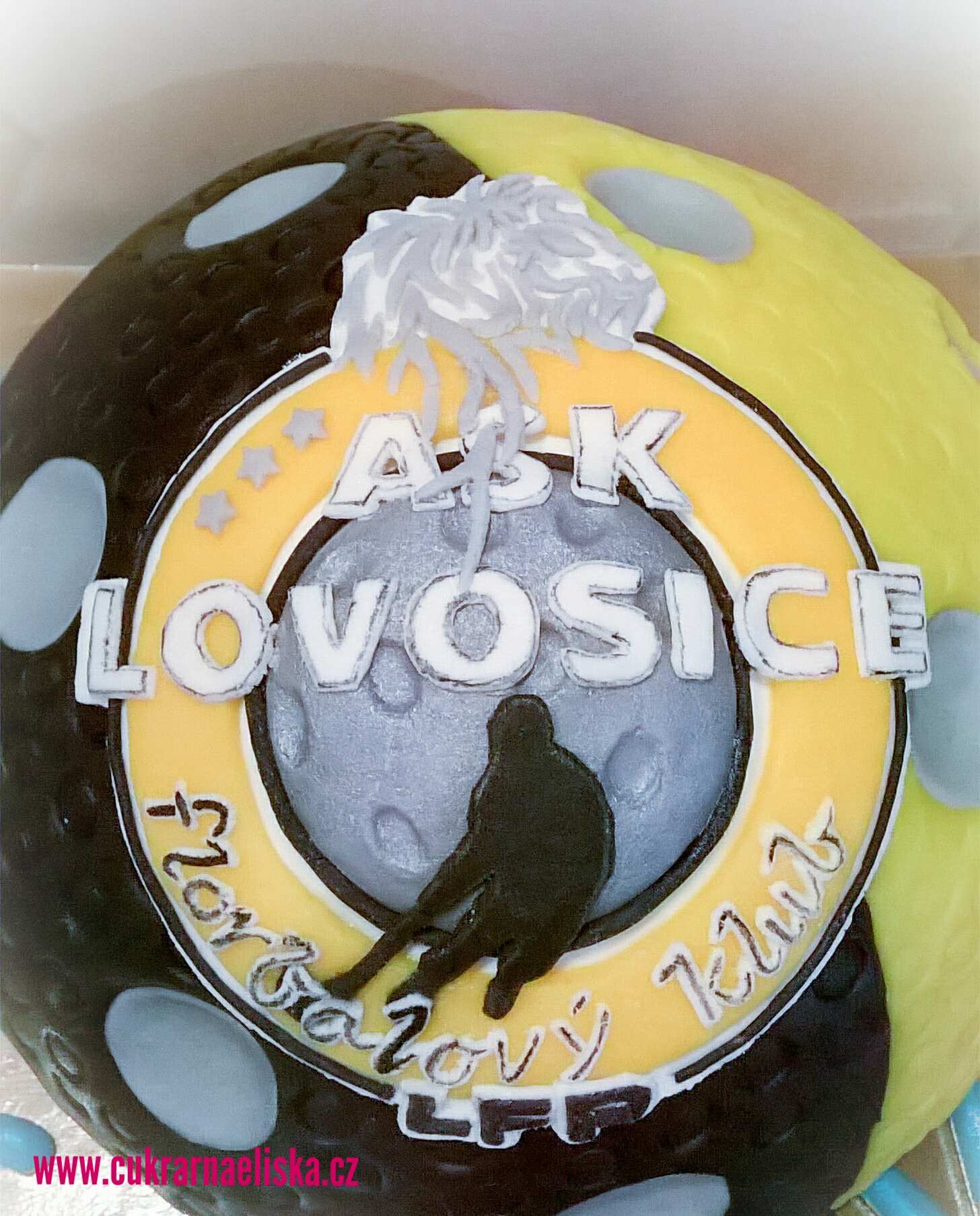 Florbalový míč 1